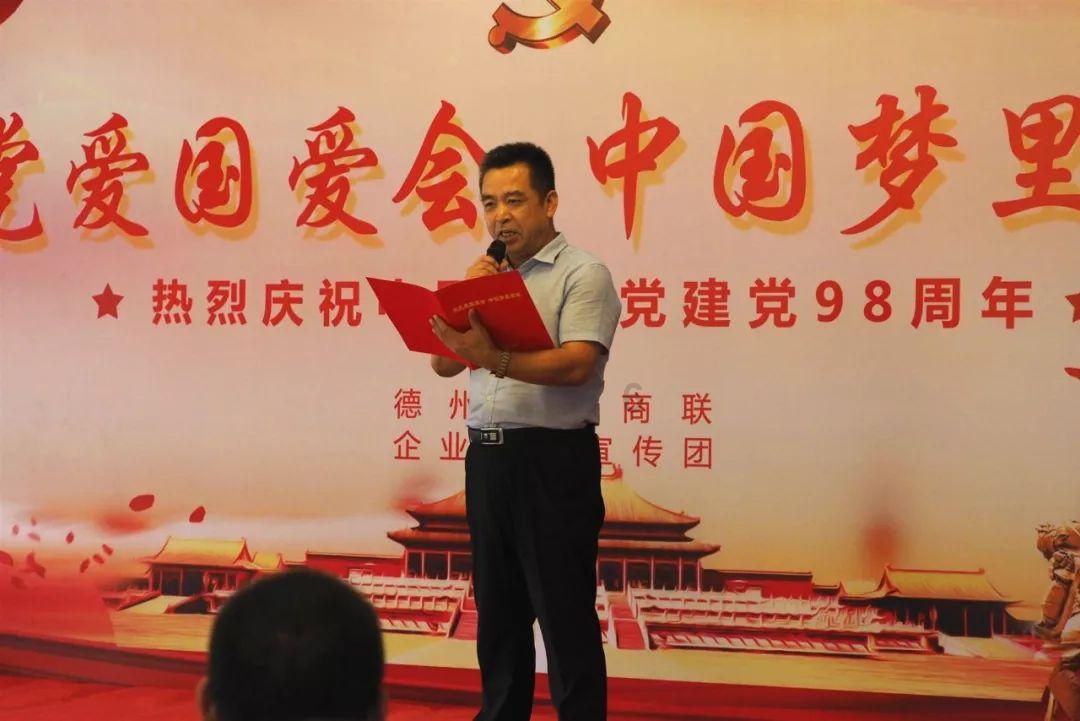 小猫钓鱼游戏龙王版有船